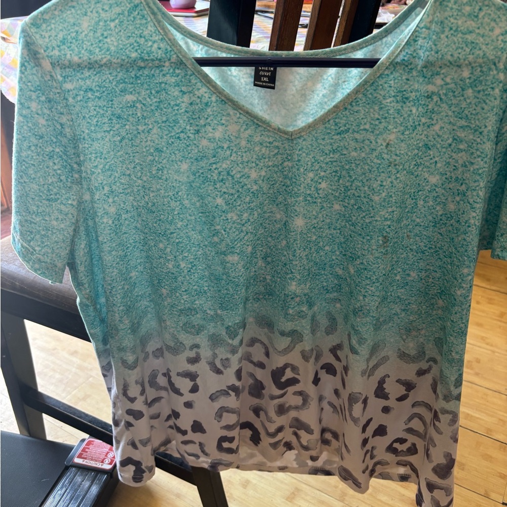 Women's V-Neck Leopard Print Top - Teal
